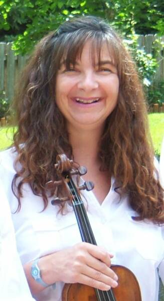 Mindy Hunke  Fiddle player - Rivertown String Band  Omaha, NE